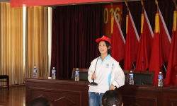小店中学户外活动场地
