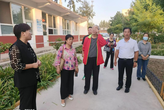 东城坊中学户外活动场地