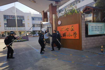 郑州市二七区春晖小学户外活动场地