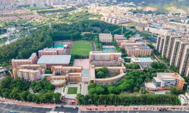 东莞塘厦初级中学户外活动场地