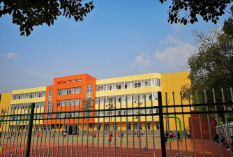 长沙市岳麓区燕联小学户外活动场地