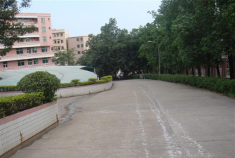 广州番禺区市桥沙头中学户外活动场地