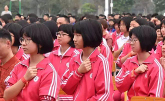 广州朱村中学户外活动场地