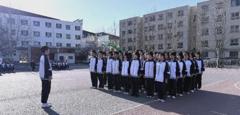 石家庄栾城区第二中学户外活动场地