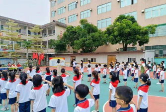 汕头市潮阳区西胪东凤小学户外活动场地