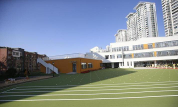 四川石油管理局成都总机械厂幼儿园户外活动场地