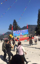 威信县罗布中学户外活动场地