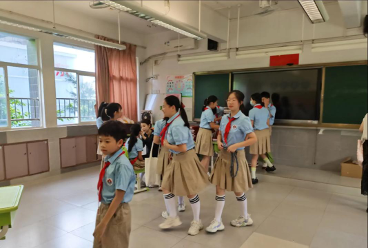 佛山市第三十三小学户外活动场地