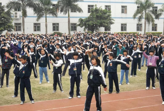 深圳博明学校户外活动场地