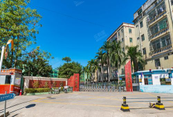 深圳培英学校户外活动场地