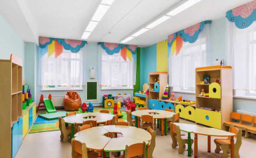 东凤内畔幼儿园户外活动场地