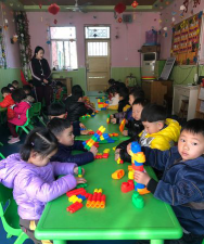 大足县龙水镇小天使幼儿园户外活动场地