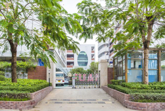 深圳福安学校户外活动场地