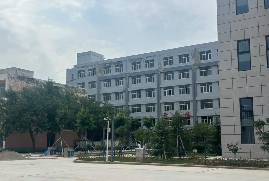 运城山西新产业技师学院户外活动场地