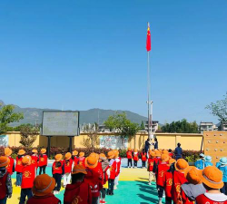石人幼儿园户外活动场地