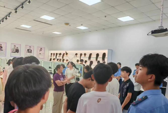 济南山东齐鲁技工学校户外活动场地