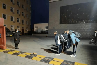 北京房山区周口店中学户外活动场地