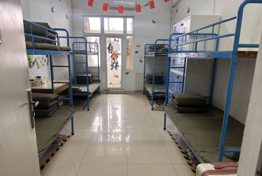 济宁市技师学院户外活动场地