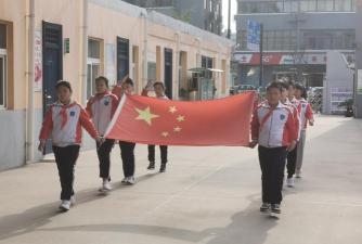 开封市迎宾小学户外活动场地
