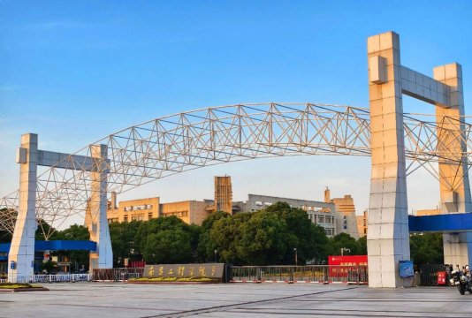 江西水利电力大学户外活动场地