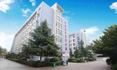 湘潭工业贸易中等专业学校户外活动场地