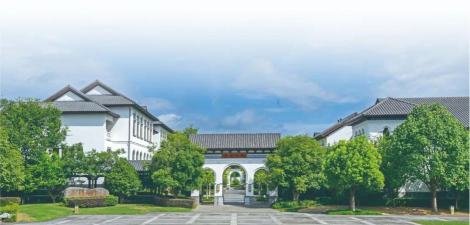 绍兴嵊州越剧艺术学校户外活动场地