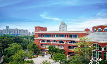 大良聚贤小学户外活动场地