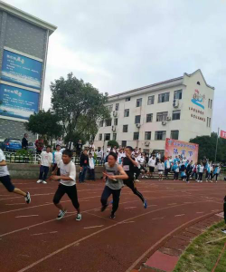 杭州淳安育才学校户外活动场地