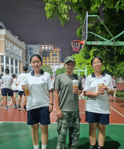 东莞万江中学户外活动场地