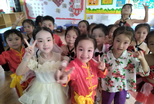 高边幼儿园(经联社)户外活动场地