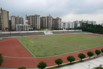 广州新塘中学户外活动场地