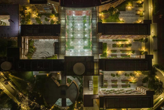深圳龙城高级中学户外活动场地