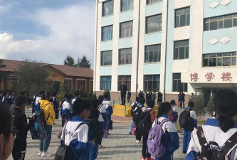 打柴沟镇初级中学户外活动场地