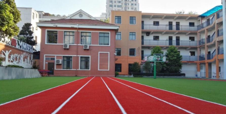 武汉市江岸区黄陂路小学户外活动场地