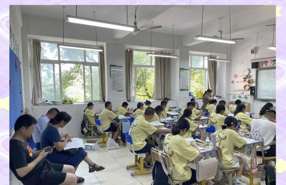 八十四中户外活动场地