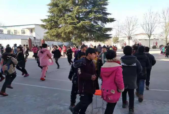 宝丰县李庄乡程庄中心小学户外活动场地