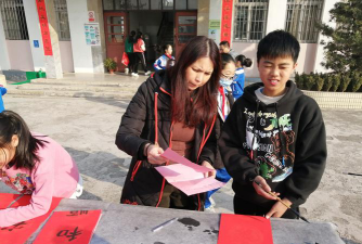 会城潭冲小学户外活动场地