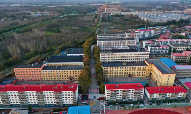 卢龙县中学户外活动场地