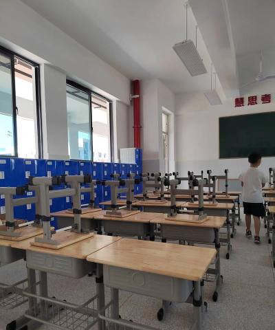 武汉市江夏区第三小学户外活动场地