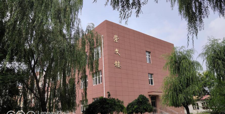 河北省张家口市怀安县柴沟堡第一中学户外活动场地