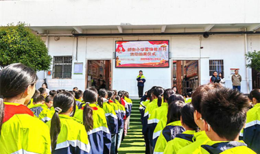 大冶市新街小学户外活动场地