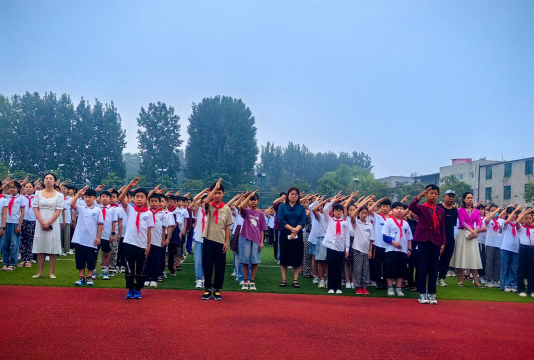 大冶市殷祖镇花市中心小学户外活动场地
