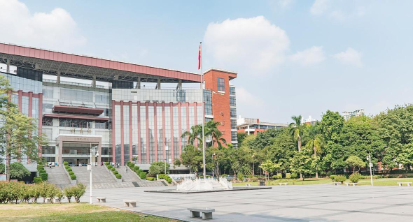 广州航海学院户外活动场地