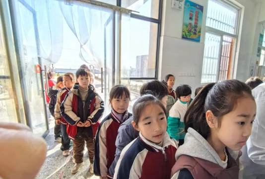 滑县高平镇第十一中心小学户外活动场地