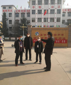 盐湖区实验中学户外活动场地