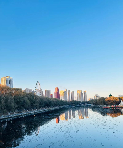 沈阳市培英初中户外活动场地