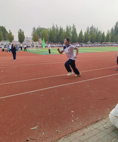 霸州市第五中学户外活动场地
