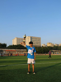 湛江市麻章第二小学户外活动场地