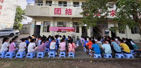 遂溪县洋青镇外村塘小学户外活动场地