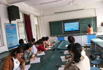 原阳县官厂乡官厂中心学校户外活动场地